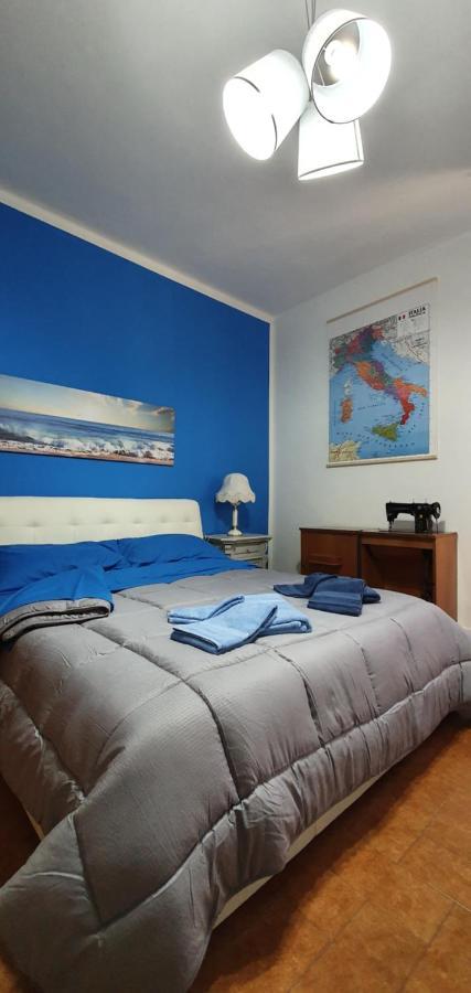 Apartamento 2 Bed Flat Centre & Stadio Free Parking Terni Exterior foto